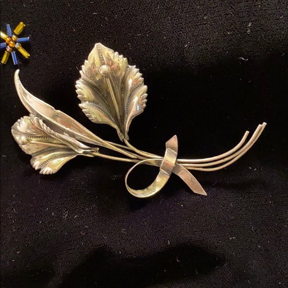 Coro sterling Calla lily brooch Vintage - Picture 1 of 5